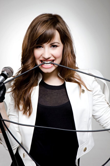 demi-lovato-450x675 demi-lovato-450x675