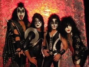 Chili Peppers, KISS Lead Rock Hall Of Fame Nominees