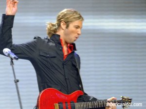 Casey James Nails “Jealous Guy”