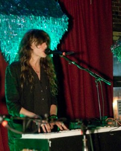 Beach House @ Mercy Lounge, Nashville, 4/28/10