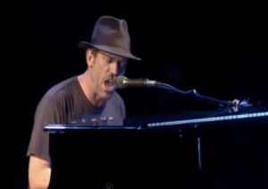 House Star Hugh Laurie Sings The Blues
