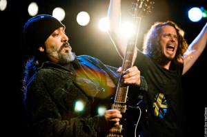 Soundgarden –- Live at The Vic Theater, Chicago, 8/5/10