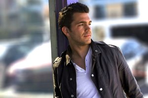 Andy Grammer’s Top 10 Tips For Buskers