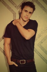 Kris Allen Gets Free