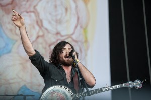 The Avett Brothers Triumph At Bonnaroo