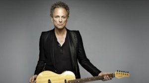 Lindsey Buckingham Cuts Loose
