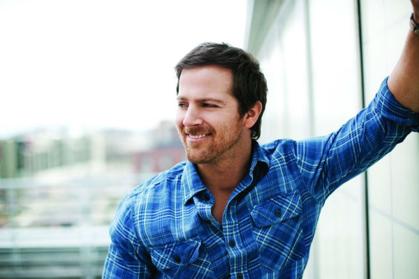kip moore arm resized