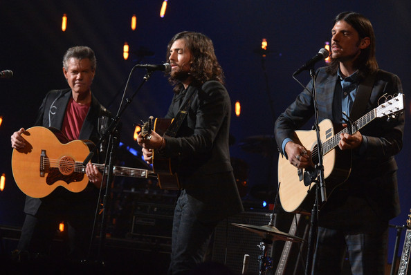 Seth+Avett+CMT+Crossroads+Avett+Brothers+Randy+3LtvaHxaUW1l