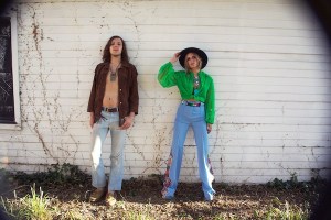 Video Premiere: Escondido, “Black Roses”