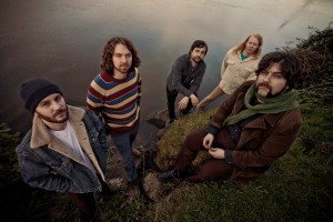 Song Premiere: The Moondoggies, “Midnight Owl”