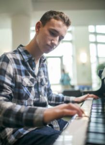Song Premiere: Michael Pollack, “Chances Are”