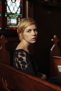 Video Premiere: Nataly Dawn, “Leslie”