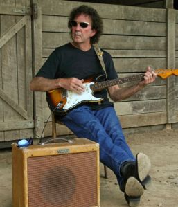 Video Premiere: Tony Joe White, “9 Foot Sack”