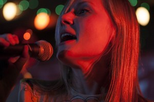 Photos: Nora Jane Struthers at Callaghan’s Irish Social Club