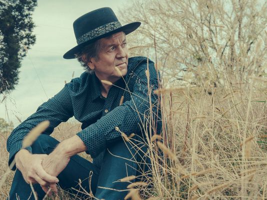 1394496035000-RodneyCrowell-PR3-DavidMcClister-copy-1-