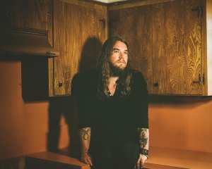 Video Premiere: Israel Nash, “Rain Plans”