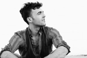 Daily Discovery: Johnny Lewis, “Uneasy Love”