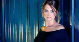 Writer of the Week: Madeleine Peyroux