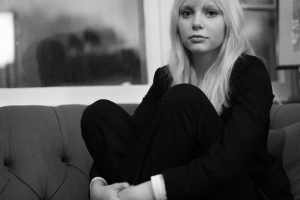 Daily Discovery: Dara Sisterhen, “Sets Me Free”