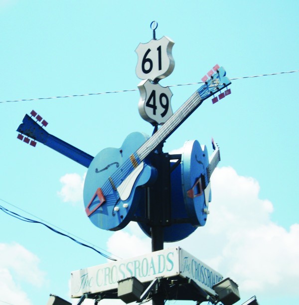 ClarksdaleMS_Crossroads_photo by Joe Mazzola_used under Creative Commons License