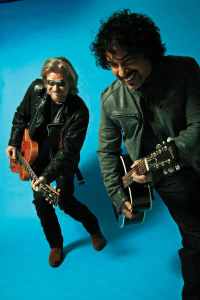 Hall & Oates Bring the Groove To Hershey, Pennsylvania
