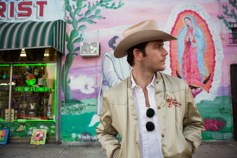 Photo via Sam Outlaw website Sam Outlaw 2