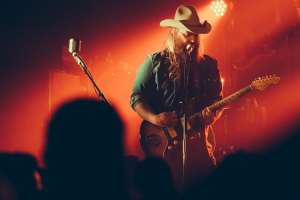 Chris Stapleton’s Traveller Nominated for CMA “Album Of The Year”