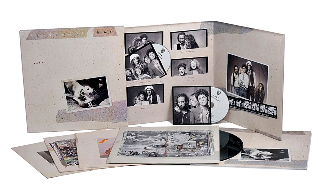 1035x618-FleetwoodMac_Deluxe___