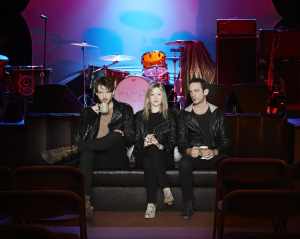 Song Premiere: Maszer, “Pandora’s Box”