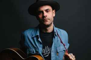 Watch Matt Haeck Perform Gritty Ballad at Folk Alliance