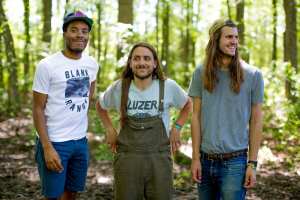 Song Premiere: The Lonely Biscuits, “Talk About”