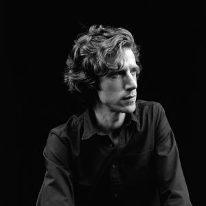 Daniel Martin Moore Considers Consciousness On “Turned Over To Dreams”