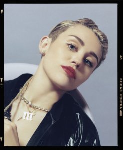 Miley Cyrus Reveals Plans For Stripped-Down, Singer-Songwriter Album