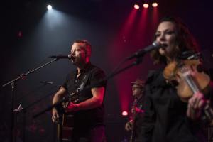 Watch Jason Isbell and Amanda Shires Perform “If We Were Vampires” On Austin City Limits