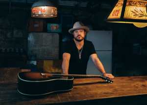 Wade Bowen Pays Tribute To Home State With A “Texas Album”