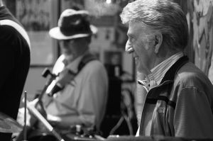 Elvis Presley Drummer D.J. Fontana Dead at 87