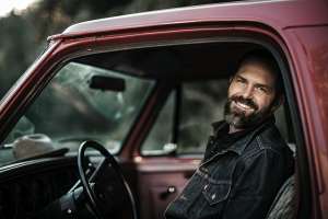 Jeffrey Foucault Duets With Tift Merritt On New Track “Blown”