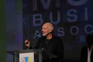 Peter Frampton, Bebe Rexha, Darius Rucker Honored At 2019 Music Biz Awards