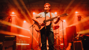 Tyler Childers Announces Country Squire, Shares New Track “House Fire”