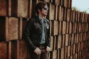 Jeremy Ivey Debuts New Song “Greyhound”