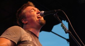 Edwin McCain Surprises Fans With First-Ever Christmas Album
