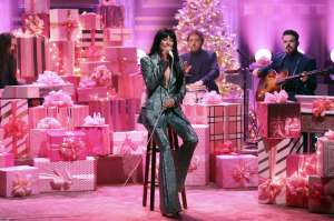 Album Review: ‘The Kacey Musgraves Christmas Show’