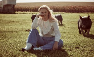 Hailey Whitters Talks About Living ‘The Dream’ in New Album