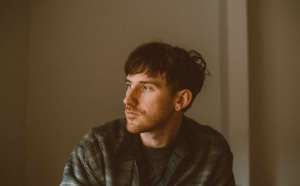 Alexander Biggs Drops “Laundromat” Off of Forthcoming Album
