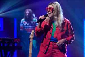 Caroline Rose Shines on Late Night with Seth Meyers