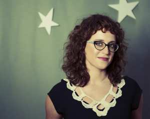 Miss Tess Questions Status Quo in ‘The Moon Is An Ashtray’