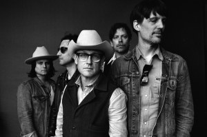 The Tender Things Tackle Ideas of Isolation and Wealth on New Single “How You Make a Fool”
