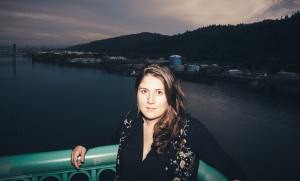 Anna Lynch Offers Track-By-Track of ‘Apples in the Fall’ EP