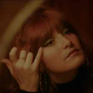 Take a ‘Holiday’ with Jennah Barry’s Sublime, Dreamy and Provocative Soft Rock