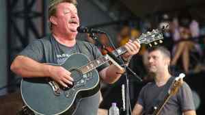 Country Artists Reflect on Passing of Joe Diffie
